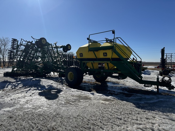 2002 John Deere 1820 Air Seeder