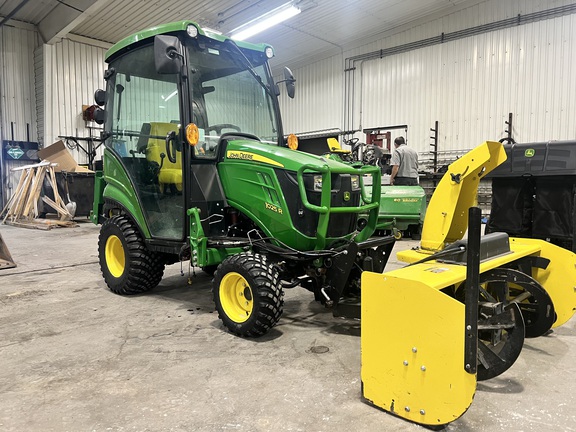 2021 John Deere 1025R Tractor Compact