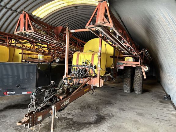 2005 H&S 132 Sprayer/High Clearance
