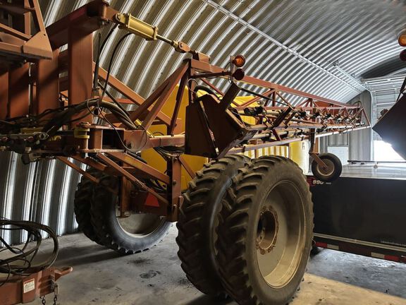 2005 H&S 132 Sprayer/High Clearance