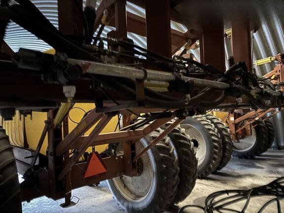 2005 H&S 132 Sprayer/High Clearance