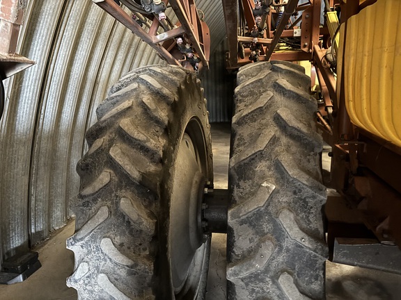 2005 H&S 132 Sprayer