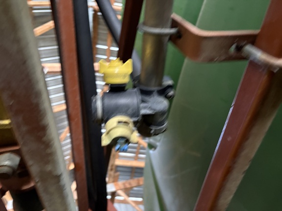 2011 H&S HS132 Sprayer