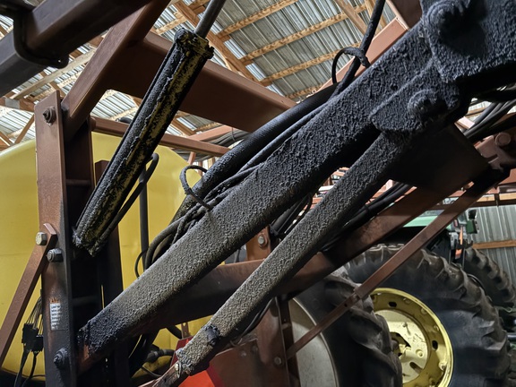 2011 H&S HS132 Sprayer