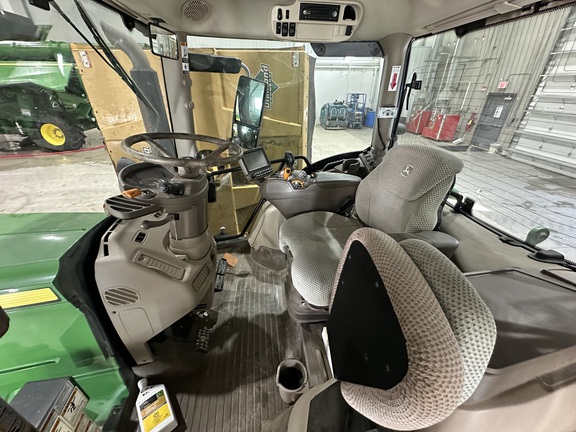 2016 John Deere 6130R Tractor