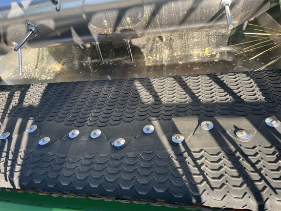 2020 John Deere 745FD Header Combine