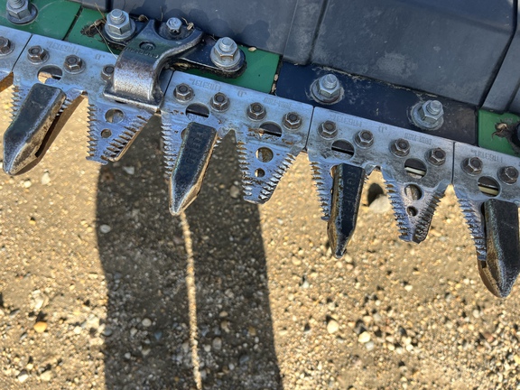 2020 John Deere 745FD Header Combine