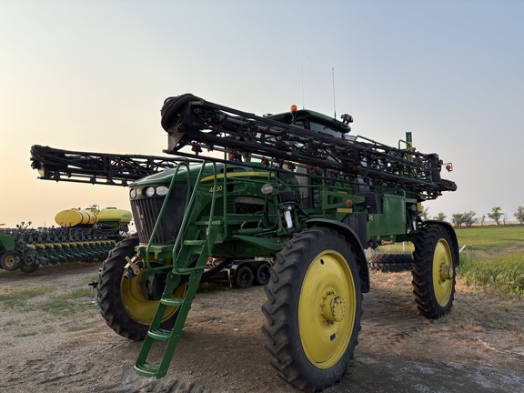 2008 John Deere 4830 Sprayer/High Clearance