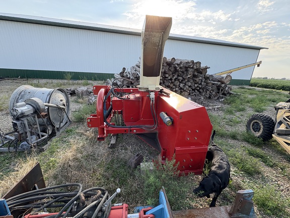 2013 Buhler Farm King 1080 Snow Blower