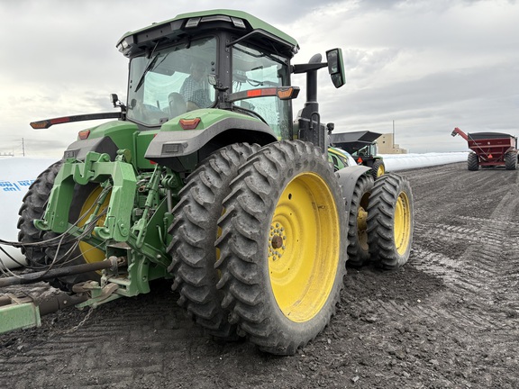 2023 John Deere 8R 340 Tractor
