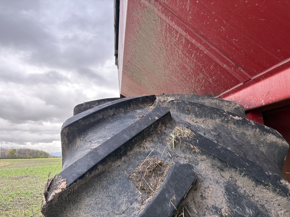 2010 Parker 1048 Grain Cart