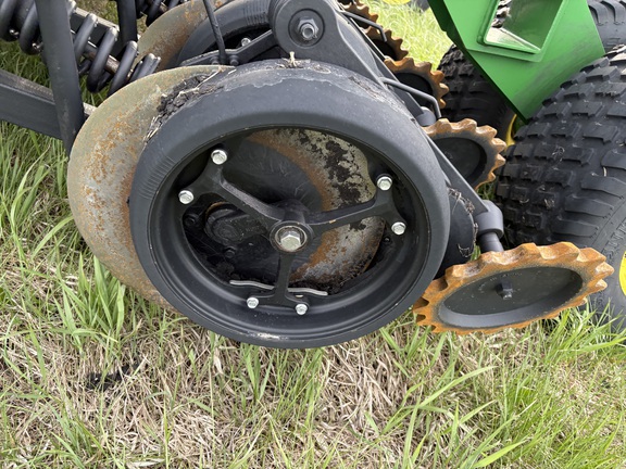 2023 John Deere N560 Air Seeder