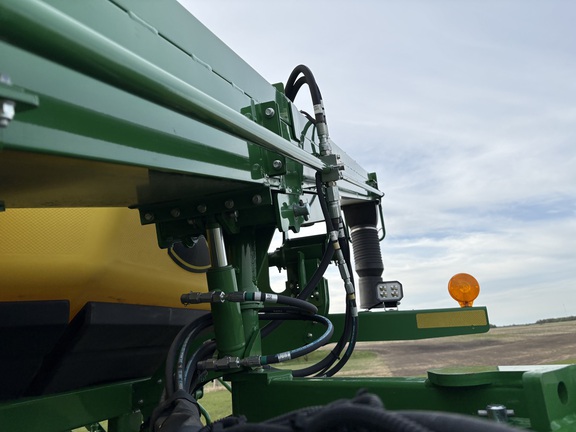 2023 John Deere N560 Air Seeder