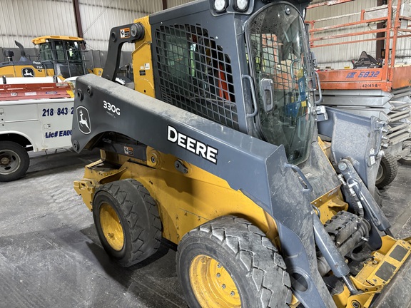 2022 John Deere 330G Skid Steer Loader