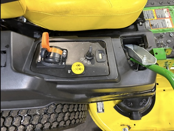 2017 John Deere Z540R Mower/Zero Turn