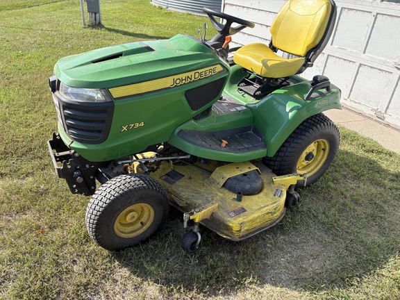 2013 John Deere X734 Garden Tractor