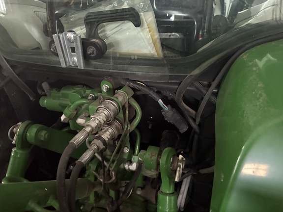 2016 John Deere 3039R Tractor Compact