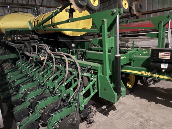 2014 John Deere DB44 Planter