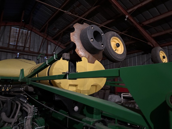 2014 John Deere DB44 Planter