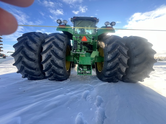 2011 John Deere 9330 Tractor 4WD