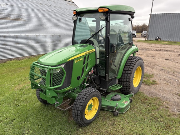 2021 John Deere 3046R Tractor Compact