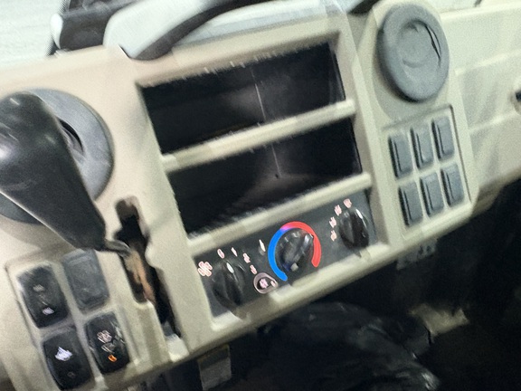 2022 John Deere XUV 835R ATV