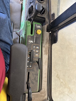 2009 John Deere 1545 Mower/Front Deck