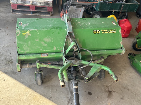 2009 John Deere 1545 Mower/Front Deck