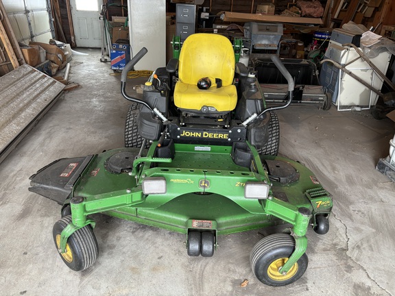 2017 John Deere Z960M Mower/Zero Turn
