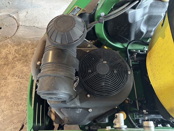 2017 John Deere Z960M Mower/Zero Turn