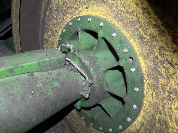 2019 John Deere 9520RT Tractor Rubber Track