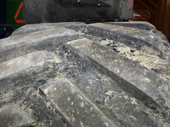 2019 John Deere 9520RT Tractor Rubber Track