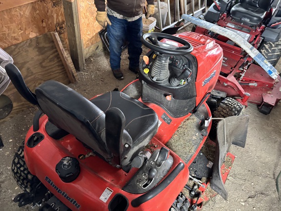 2019 Simplicity Legacy XL-33 Garden Tractor