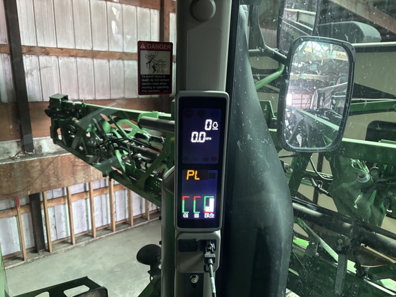 2018 John Deere R4045 Sprayer/High Clearance