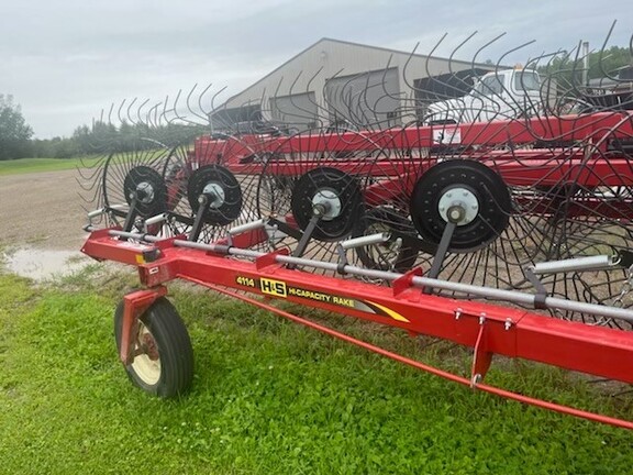 2020 H&S HC4114 Rake