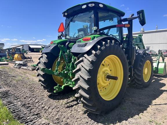 2022 John Deere 6R 155 Tractor