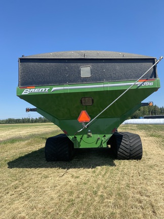 2019 Brent 2096 Grain Cart