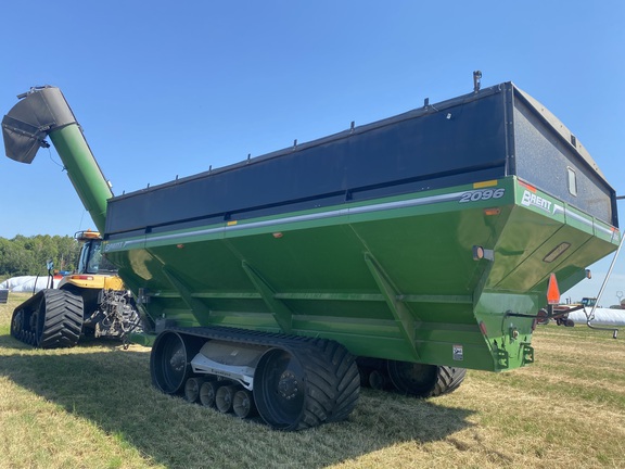 2019 Brent 2096 Grain Cart