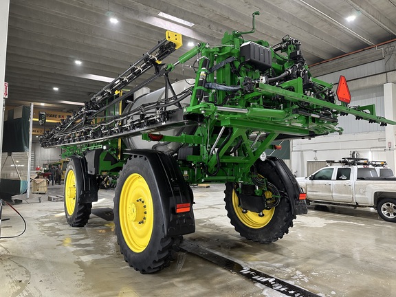 2023 John Deere 616R Sprayer/High Clearance