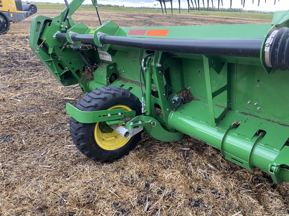 2022 John Deere HD45F Header Combine