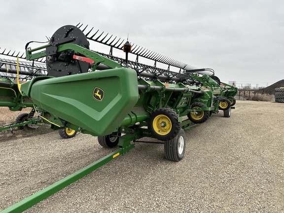 2022 John Deere HD45F Header Combine