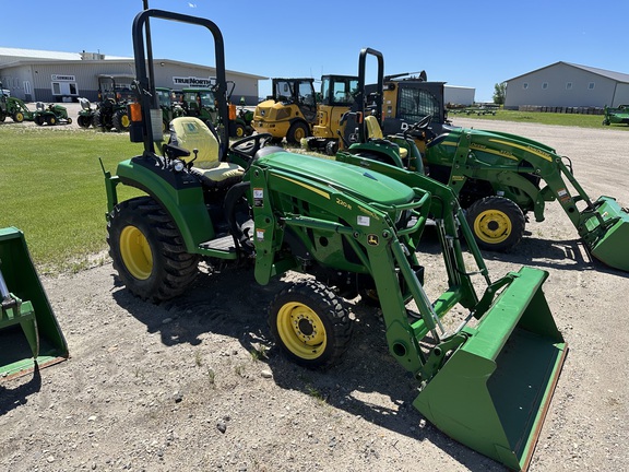 2017 John Deere 2038R Tractor Compact