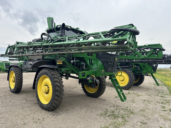 2022 John Deere 412R Sprayer/High Clearance