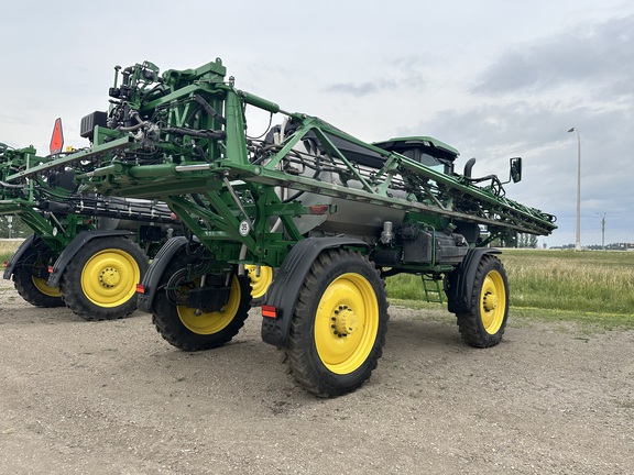 2022 John Deere 412R Sprayer/High Clearance