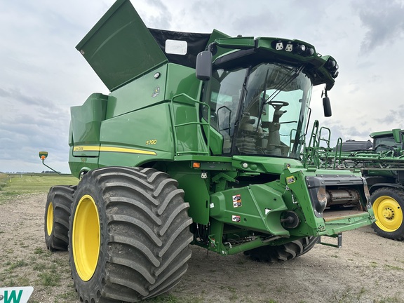 2022 John Deere S780 Combine