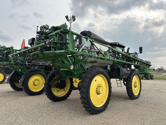 2022 John Deere 412R Sprayer/High Clearance