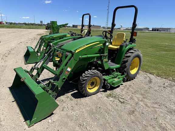 2011 John Deere 3720 Tractor Compact