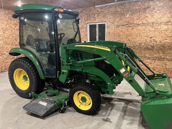 2017 John Deere 3046R Tractor Compact