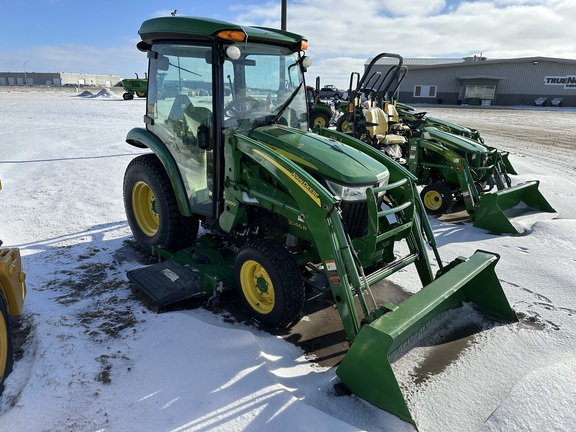 2017 John Deere 3046R Tractor Compact