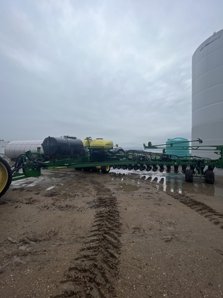 2020 John Deere DB60 Planter